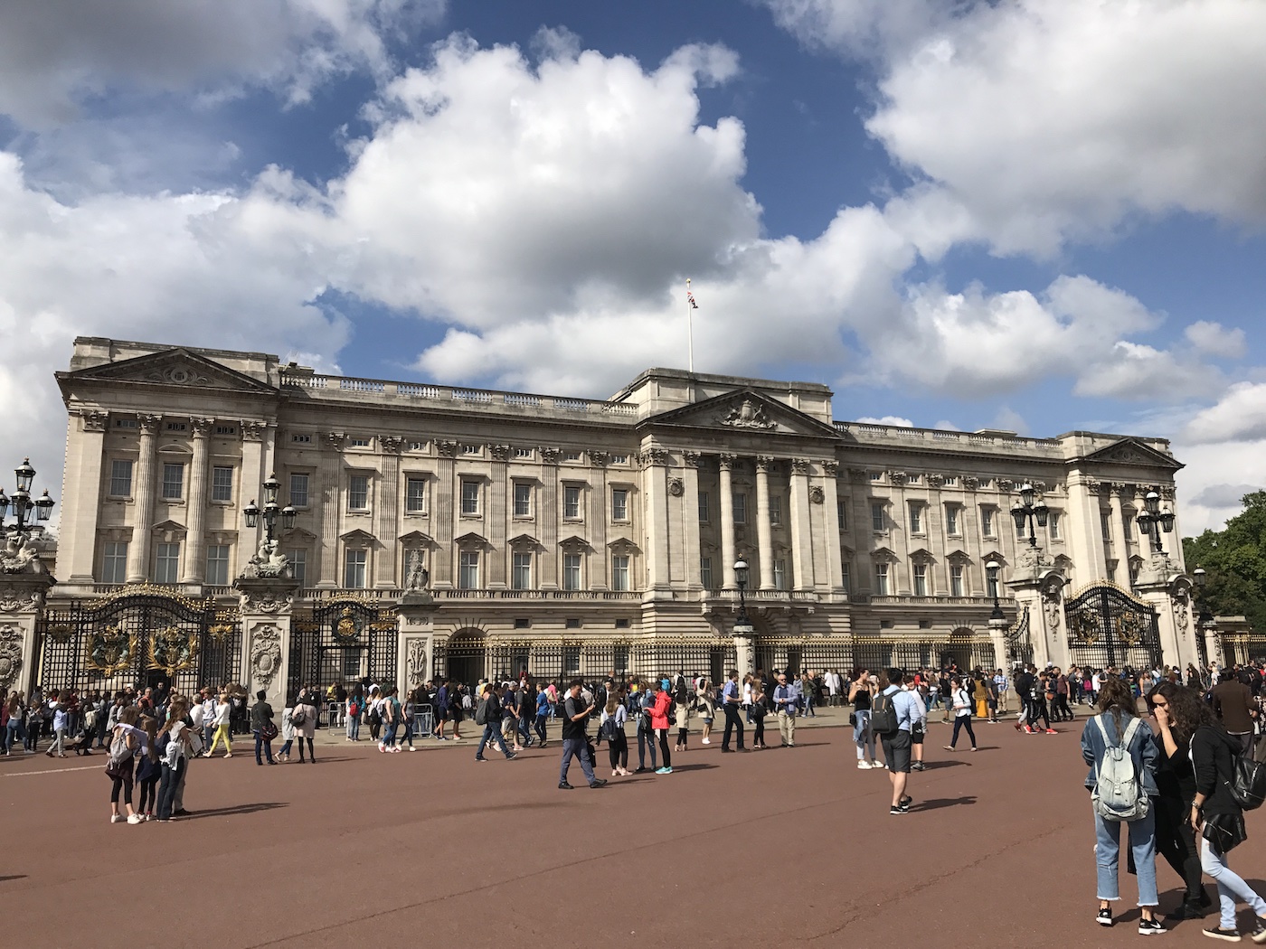 london landmarks buckingham palace